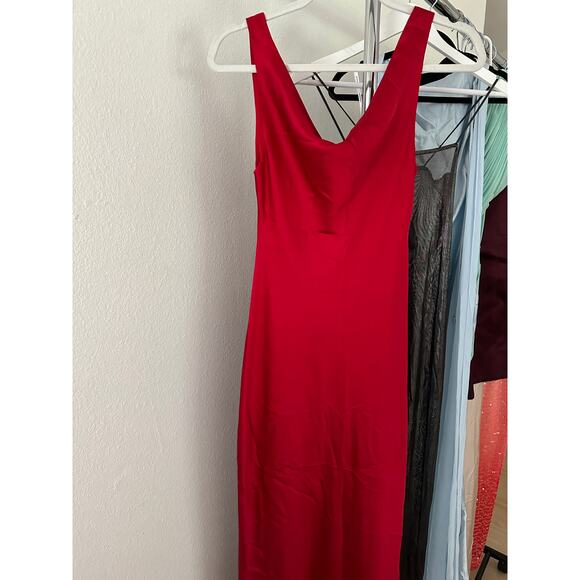 Norma Kamali Deep Drape Neck Gown in Tiger Red - Picture 9 of 11